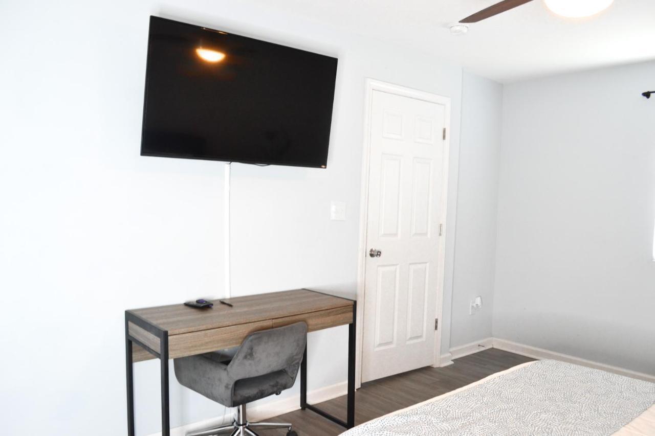 Convenient Atlanta Home ภายนอก รูปภาพ